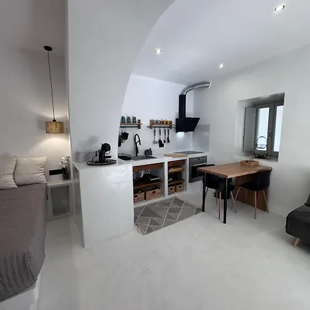 شقة M Petite إيوس خورا