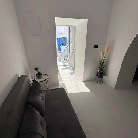 M Petite Apartment
